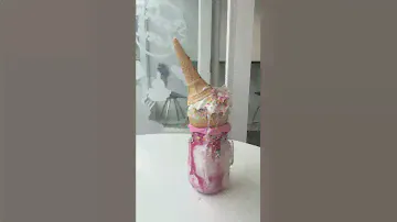 Unicorn freakshake