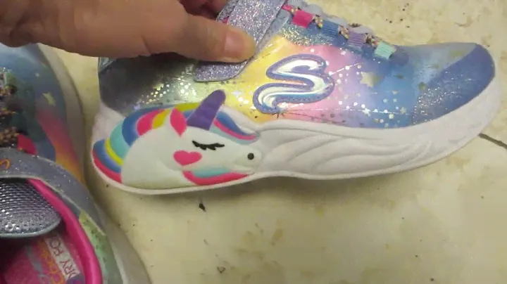 Skecher's Lights Unicorn Dreams Sneaker: Review